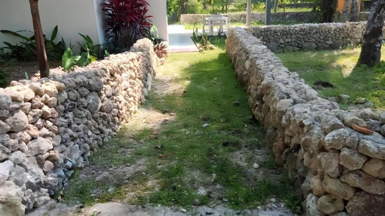 The Village Rua Beach Homestay Zewnętrze zdjęcie